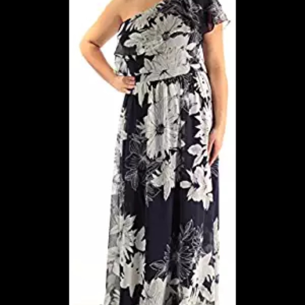 Vince Camuto Women's Full Length dress